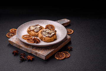 Round cookies with nuts and chocolate butter