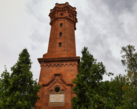 Historischer Friedrich-August-Turm aus Rochlitzer Porphyr, Aussichtsturm auf dem Rochlitzer Berg, Sachsen, Deutschland