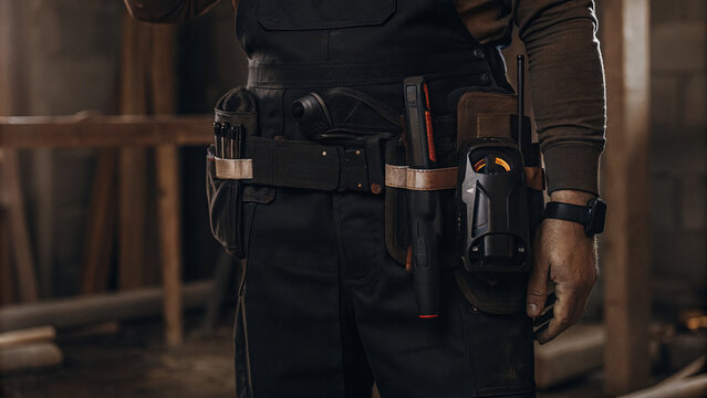 Advanced wearable tool belt with gadgets for efficient work. Ideal for professionals in construction or DIY projects