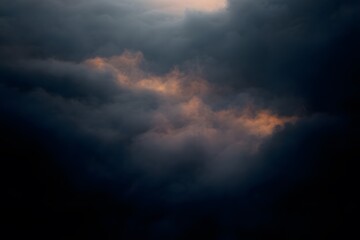 Obraz premium Dark Fog with Muted Orange and Gray Streaks in Ethereal Atmosphere