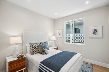 Luxury home, Newport Beach, ocean view, modern house, real estate, sunset photography, coastal property, high-end architecture, elegant design, premium listing, exterior lighting, waterfront home