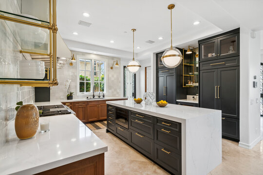 Luxury home, Newport Beach, ocean view, modern house, real estate, sunset photography, coastal property, high-end architecture, elegant design, premium listing, exterior lighting, waterfront home