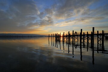 Obraz premium Landing stage after sunset - Allensbach, Konstanz district, Baden-Wuerttemberg, Germany, Europe., Europe