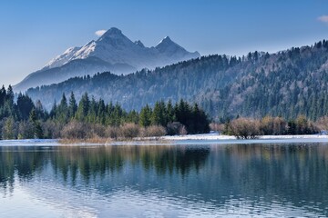 Isar reservoir with Alpspitze in winter, near Krün, Werdenfelser Land, Upper Bavaria, district of Garmisch Partenkirchen, Germany, Europe