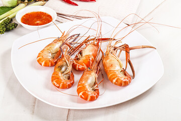 Boiled tiger prawn with sauce