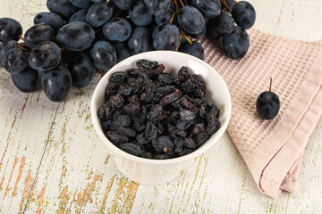 Dry ripe sweet blue raisin
