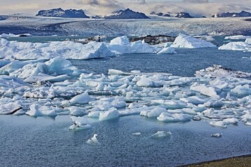 Glacier lagoon, Jökulsárlón, Austurland, Iceland, Europe