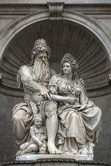 Obraz premium Albrecht fountain sculpture, unveiled in 1869, male symbolic of Danube, woman symbolic of Vienna, Albertina Museum, Vienna, Austria, Europe