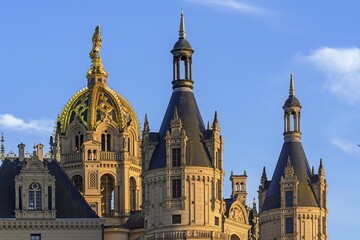Schwerin Castle, gilded dome with towers in the evening light, Mecklenburg-Vorpommern, Germany, Europe