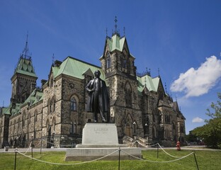 Wilfrid Laurier monument in front of East Block building, Ottawa, Ontario, Canada, North America