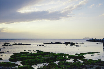 夕暮れの海