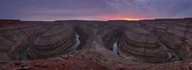 Panorama, Goosenecks at sunset, river loop, meander of the San Juan River, Goosenecks State Park,...