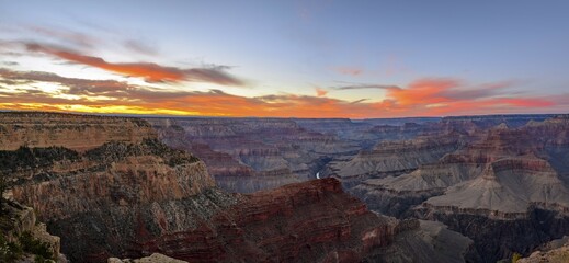 Gorge of the Grand Canyon at sunset, Colorado River, view from Hopi Point, eroded rock landscape, South Rim, Grand Canyon National Park, near Tusayan, Arizona, USA, North America