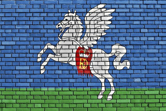 Flag of Slutsk painted on brick wall