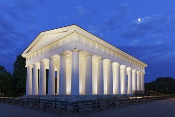 Theseus temple in Volksgarten, illuminated, Wiener Ringstraße, 1st District, Vienna, Austria, Europe