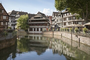 Fototapeta premium Gerberhaus, Maison des Tanneurs, Small-France, Petite-France, Strasbourg, Alsace, France, Europe