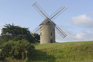 Old Mill, Saint-Quay-Portrieux, Côtes-d'Armor, Brittany, France, Europe