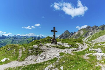 Bergkreuz, Koblat am Laufbichelsee, Allgäu Alps, Allgäu, Bavaria, Germany, Europe