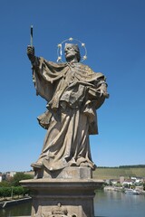 Obraz premium Statue on the Old Main Bridge, Würzburg, Lower Franconia, Bavaria, Germany, Europe