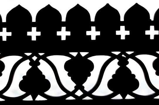 Stone carvings as silhouette, Palace of Datia, Madhya Pradesh, India, Asia