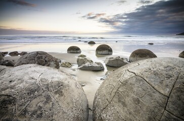 Moeraki Boulders, geological feature, round rock balls, Coastal Otago, Moeraki, South Island, New...