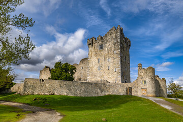 Fototapeta premium Ross Castle on a sunny morning, County Kerry, Ireland 