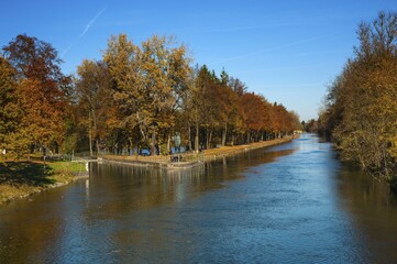Isar Canal, Thalkirchen, Munich, Bavaria, Germany, Europe