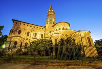 Saint-Sernin basilica, twilight, Toulouse, Department Haute-Garonne, France, Europe