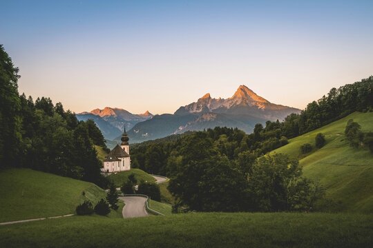 Pilgrim church Maria Gern, sunset view to mountain Watzmann from the valley Hochtal, Berchtesgarden Alps, Berchtesgaden, Berchtesgaden area, Upper Bavaria, Bavaria, Germany, Europe