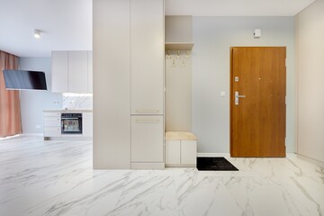 Przedpokój w nowym mieszkaniu