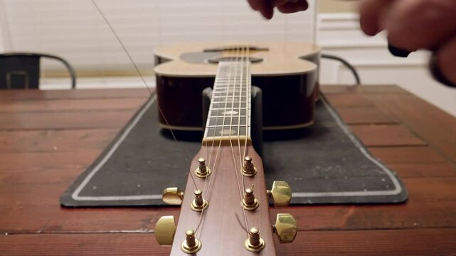 Cleaning up Guitar Strings from Tuner Pegs