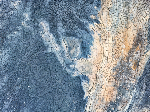 Texture and patterns in a geothermal area