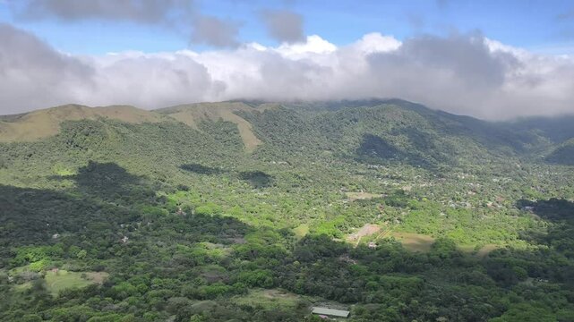 Cerro Caraiguana Valle De Anton