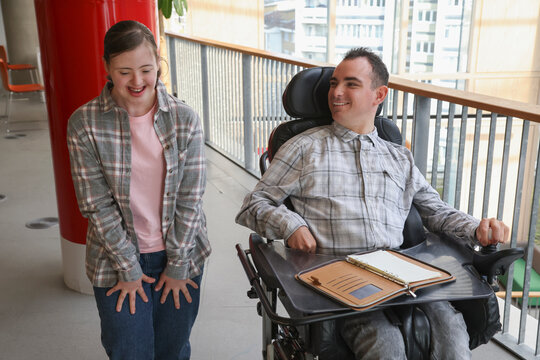 Disabled people in community�center