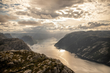 fjordlandschaft in norwegen