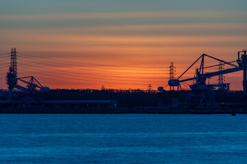 Obraz premium 衣浦港朝焼け