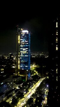 Edificio BBVA en Avenida Reforma, CDMX, C&aacute;mara lenta