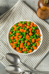 Organic Raw Steamed Frozen Green Peas and Carrots