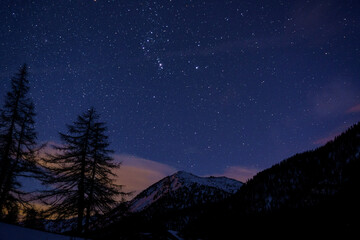 Fototapeta premium montagnes hiver