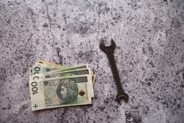 polskie banknoty ,klucz  © Marcin Łazarczyk
