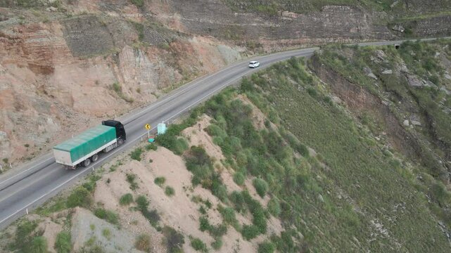 Monta&ntilde;as de Tarija, Bolivia
