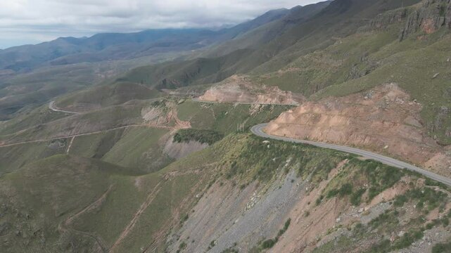 Monta&ntilde;as de Tarija, Bolivia