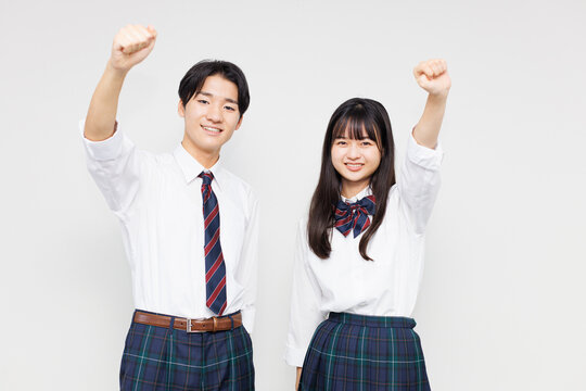 制服を着たアジアのティーンエイジャーの肖像画