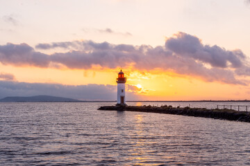 Phare des Onglous à l'Aube