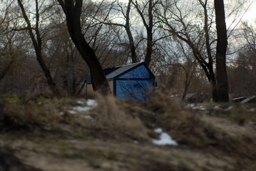Park near the old holiday home in winter