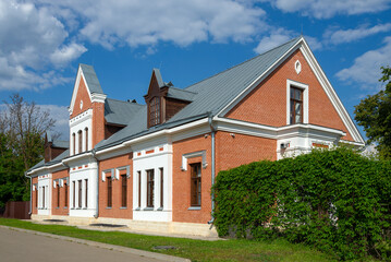A house with risalites on the estate of the Princess of Oldenburg. Ramon, Voronezh region