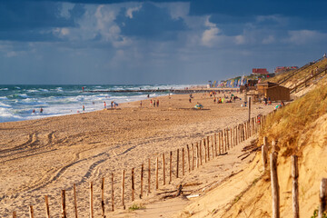 Słoneczne wakacje w Mimizan-Plage, Aquitaine (France) © podlaski49