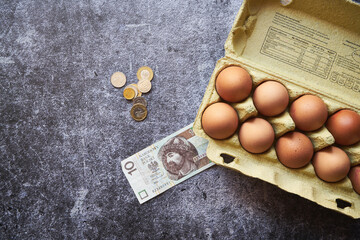 jajka w pudełku  © Marcin Łazarczyk