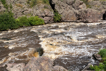 Howler Threshold on the Iset River, Kamensky city district, Sverdlovsk region