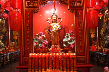 Buddha statues at Wat Leng Noei Yi (Yaowarat) in Bangkok , Thailand